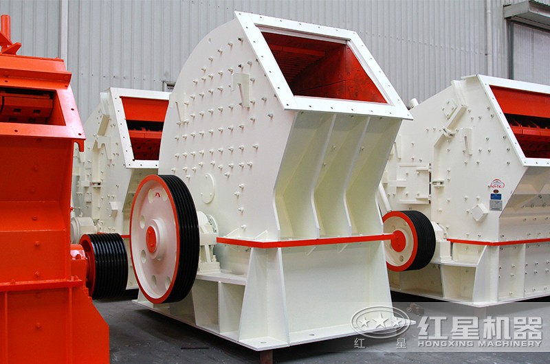 錘式破碎機(jī)，可實(shí)現(xiàn)一次成型，粒度均勻